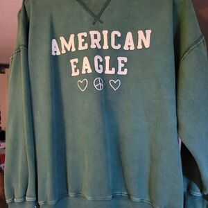 AMERICAN EAGLE,  Women's crew, size Small, Oversized
